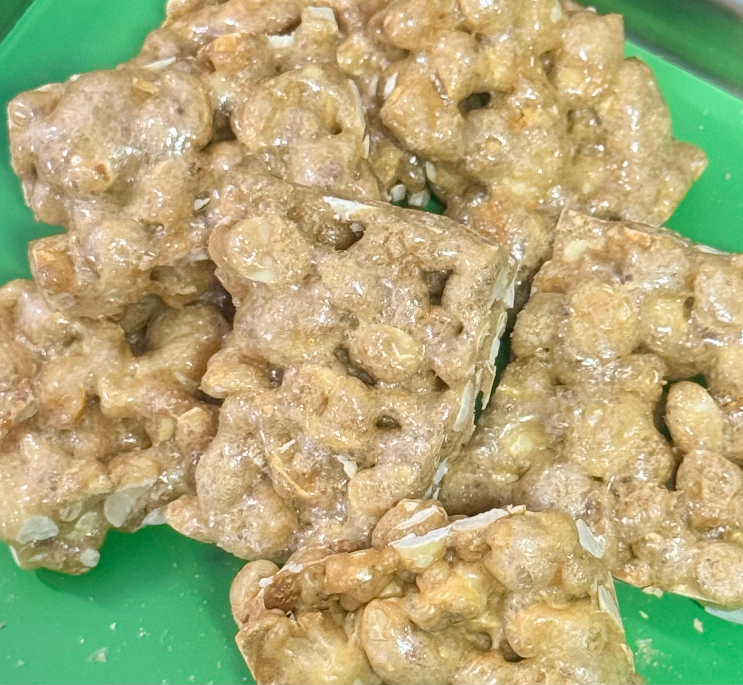 Freeze dried Caramel peanut bars