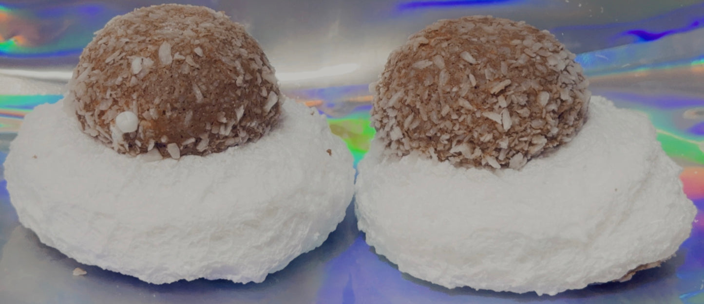 Freeze Dried Snow Balls